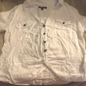 🎉4 for $20 I.N.C. White Linen Button Down, size medium thumbnail 2