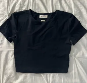 Aritzia Contour Top Black thumbnail 1
