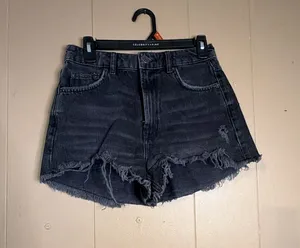 Zara Black Distressed Frayed Hem Denim Shorts thumbnail 1
