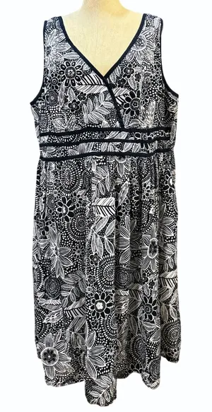 Lola P 2X Black White Floral Beaded Sleeveless‎ Cotton Dress Midi Bohemian Indie thumbnail 1
