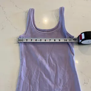 Aritzia TnAction TnaLIFE Shake-It‎ 5” Romper Purple Size XS thumbnail 8
