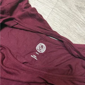 •So• Burgundy Cut Out Relaxed Tee Shirt thumbnail 3