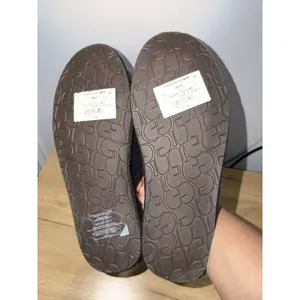 New UGG Women's Pearle SlipOn Slipper Black‎ US8 Style 1115139 UggPlush P thumbnail 4