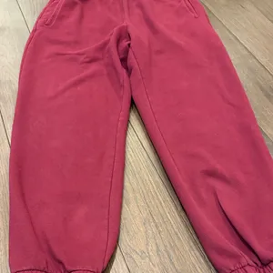 Gap Women’s Jogger Sweatpants Size Medium Maroon C1-037 thumbnail 4