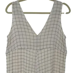 Urban Outfitters Breezy Plunging Wide Leg Sleeveless‎ Babydoll Jumpsuit Size XS thumbnail 8