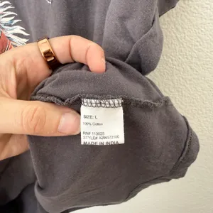 [Messy Bun Just Chillin] Gray Nashville Embroidered Graphic T-Shirt Size Large L thumbnail 11