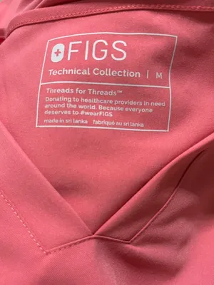 FIGS Casma Scrub Top Pink Salmon Coral V Neck Medical Uniform Women’s M thumbnail 3