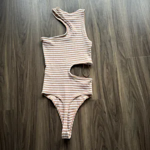 Abercrombie Bodysuit thumbnail 4