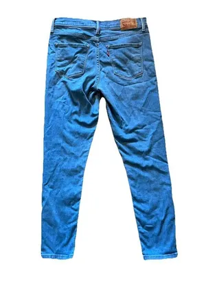 Levi's Women's 311 Shaping Skinny Jean Size 28 With Metal Detail thumbnail 2