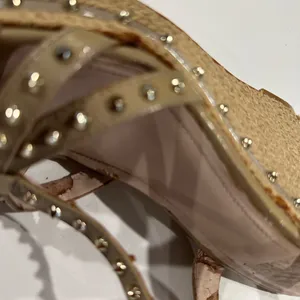 Vince Camuto Spiked, Tan, Patent Leather, Wedge Heels -‎ Size 7.5 thumbnail 15