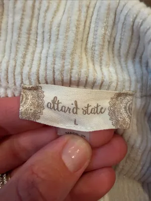 Altar'd State Off White Cropped Trucker Corduroy Jacket Large - C66-004 thumbnail 2