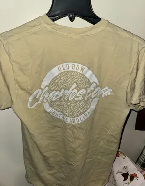 Tshirt thumbnail 1