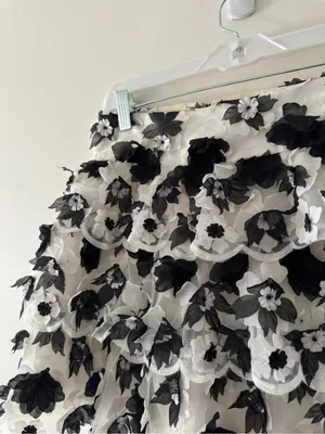 Alice + Olivia "Margarita" Tiered Floral Appliqué Mini Skirt thumbnail 3