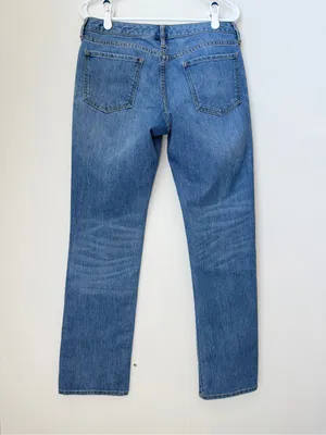 Gap Premium Curvy Straight Jeans Size 8/29R Medium Wash Pants thumbnail 2