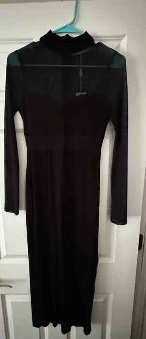 Petal & Pup Farrow Long Sleeve Midi Dress Black thumbnail 3