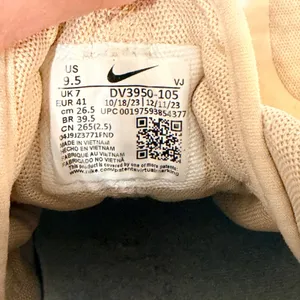 Nike Free Metcon 5 Sanddrift Sneakers Shoes DV3950-105 Women's 9.5 thumbnail 9