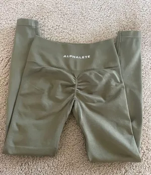 Alphalete Amplify Leggings thumbnail 2