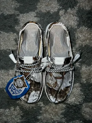 Women’s Camo Hey Dude Shoes thumbnail 1