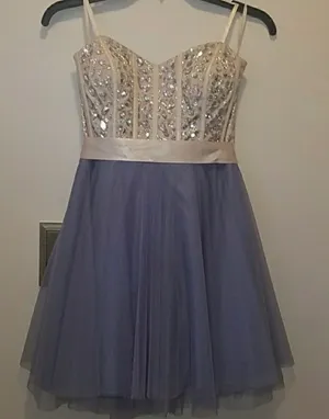 Nights by prom/hoco short dress Size 5 thumbnail 4
