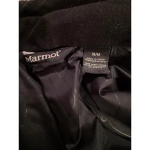Marmot Womens‎ Medium Black Quilted Puffer Vest Stretch Panels Lightweight Zip thumbnail 10