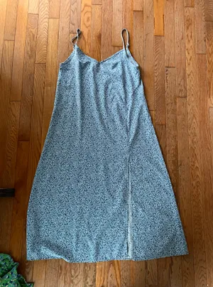 white and blue floral maxi shift dress thumbnail 1