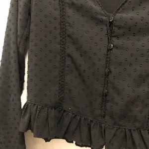 Zara Black Long Sleeve Ruffled Blouse thumbnail 7