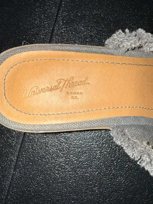 Universal Thread Gray Canvas Slide Sandals with Frayed Edge-6.5 thumbnail 4