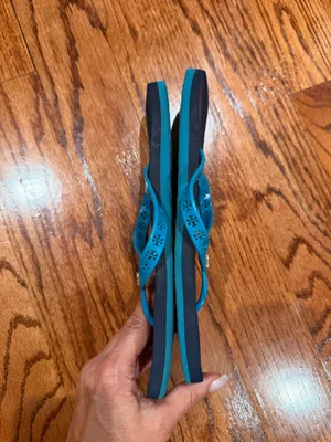Tory Burch Flip-Flops thumbnail 5