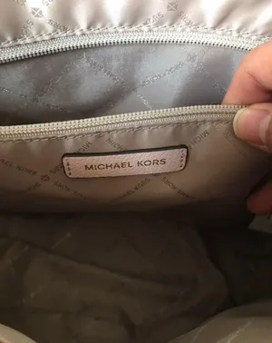 Michael Kors Purse thumbnail 10