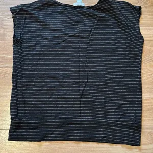Loft Black and White Striped T-Shirt Size‎ Medium thumbnail 5