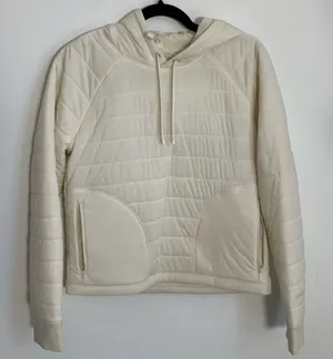 Lululemon‎ Dynamic Movement Cream Hoodie size 6 thumbnail 1