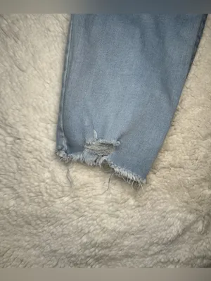 Kendall + Kylie The Babe Skinny Jeans Size 22 Light Wash Distressed thumbnail 7