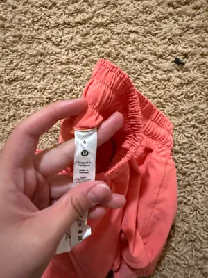 Lululemon Shorts Hotty Hot 2.5" thumbnail 4