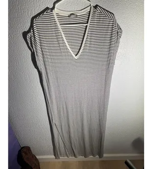 ZARA Black & White Striped V-Neck Midi T-Shirt Dress – Size M thumbnail 5