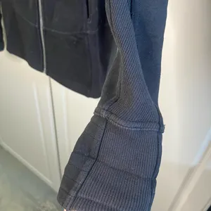 Lululemon Radiant Full Zip Jacket thumbnail 5