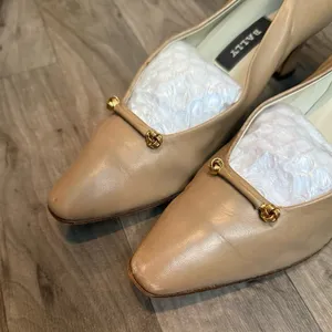 Vintage Bally retro gold detail leather heels thumbnail 7
