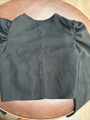Puffy Shoulder Black Jacket thumbnail 2