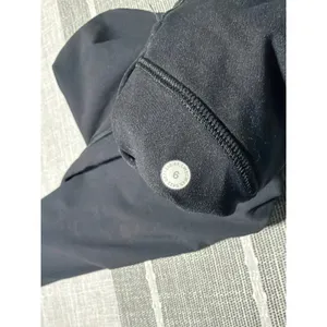 Lululemon High Rise Pant Black Size‎ 6 Leggings thumbnail 6