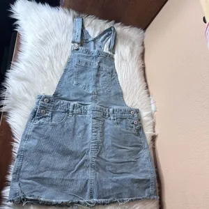 American Eagle Outfitters Corduroy Raw Hem Overall Dress In Jade Size Medium thumbnail 14
