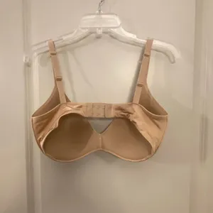 Skims no wire bra size 36DD thumbnail 3