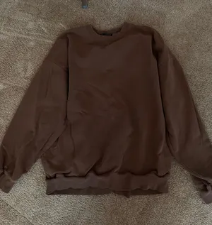 Brandy Melville Brown Crewneck Oversized thumbnail 1