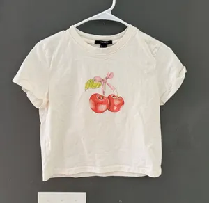Forever 21 Y2k Womens Cherry Bow Graphic Cropped Baby Tee Cream Small thumbnail 1