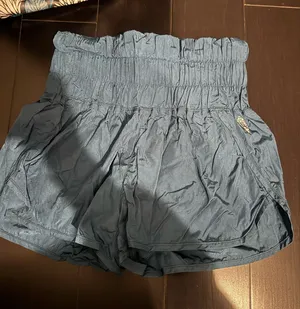 Free People Short thumbnail 1