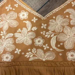 Savanna Jane Embroidered Cold Shoulder Marigold Dress, Size M Nwt thumbnail 4