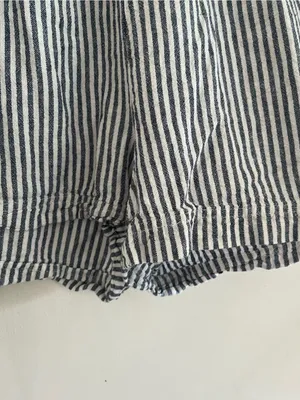 Old Navy Blue White Striped Elastic Waist Shorts XL Linen Blend Coastal Summer thumbnail 3