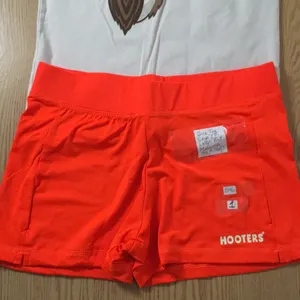 B46 #1 Hooters Girl Worn Uniform Tank & New Shorts Stretchy Size Medium thumbnail 2
