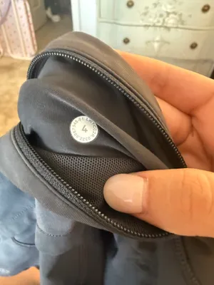 Speed Up Lululemon Shorts 2.5" thumbnail 3