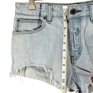 Free People Cutoff Denim Shorts Women 29 Light Wash Blue Raw Hem Festival Grunge thumbnail 7
