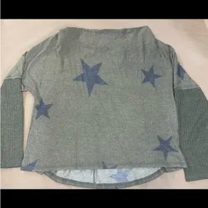 Miss Me Star Print Cowl Neck Sweater. Size Large thumbnail 3