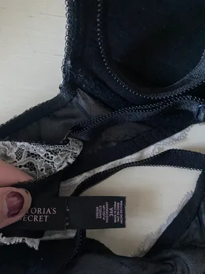 Y2k Victoria’s Secret black satin push up bra with white lace detailing 34A thumbnail 5